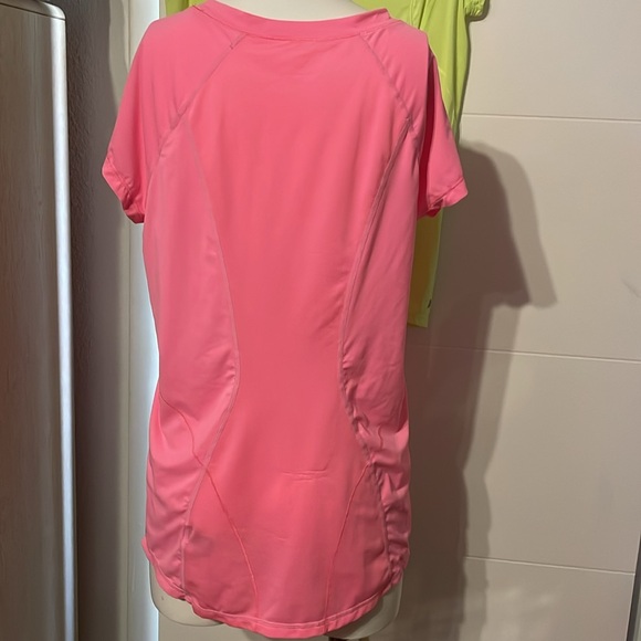 Set of TWO Zella Women’s lightweight mesh short sleeve tops. Pink, Neon Yellow L - Picture 5 of 13
